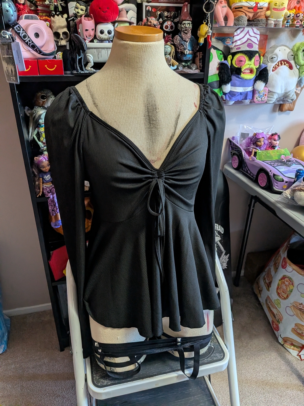 Women's Black Ruched Tie-Front Long Sleeve Top